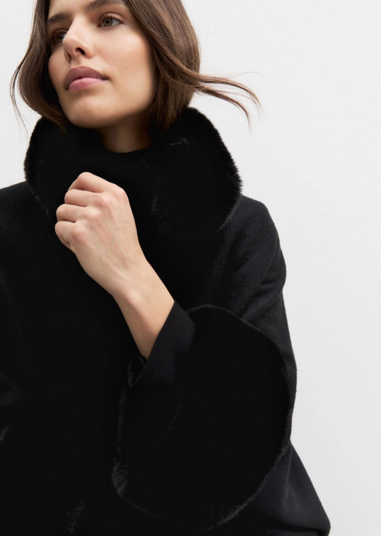 Emme | Amici Cape Black