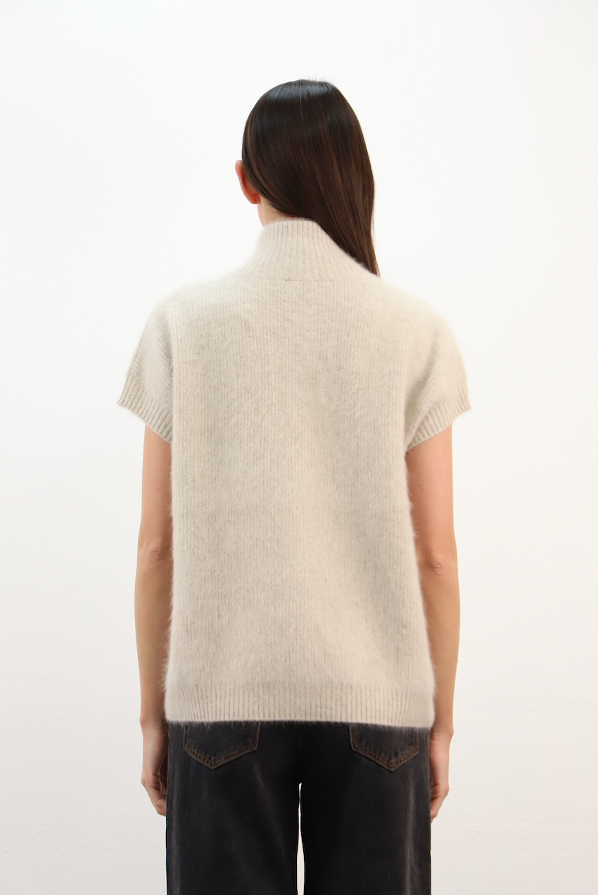 Esthème Cashmere | CKH6333R  Cashmere Vest with Zip &amp; Mock Neck
