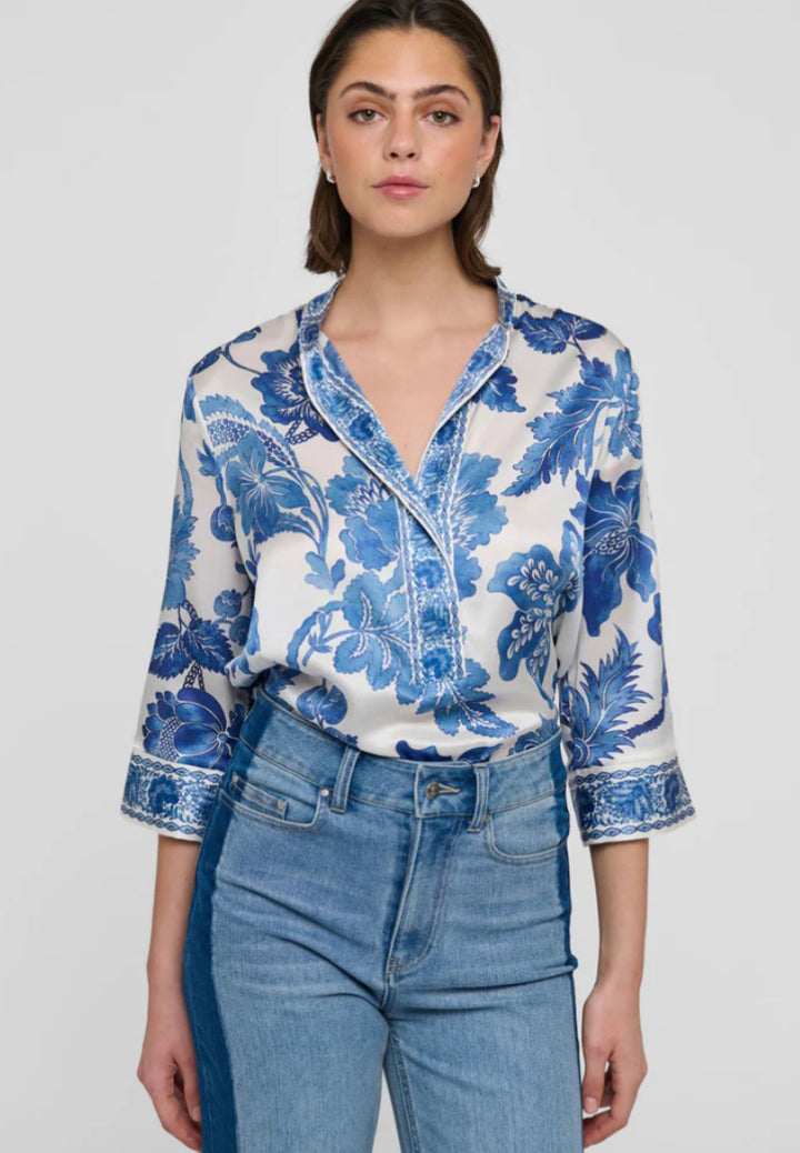 Dea Kudibal > Danitta Blouse Blossoming