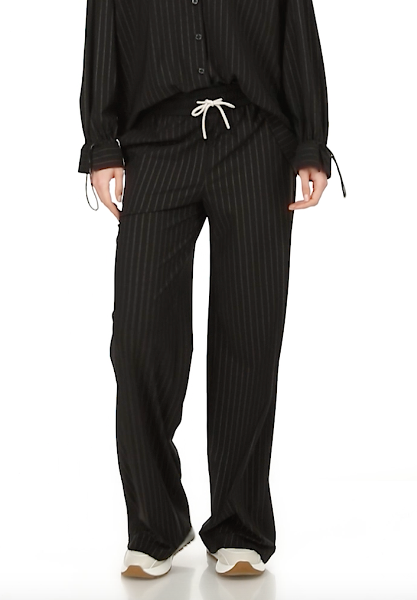 Marc Cain | BS 81.24 J41 Trouser WELKOM Black and Smoke