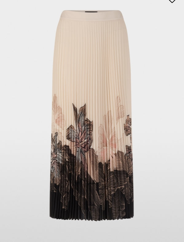 Marc Cain > AC 71.04 W07 Skirt Black