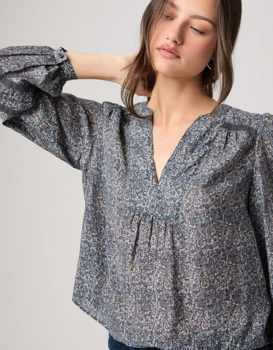 Paige > Calgary Blouse Navy Multi