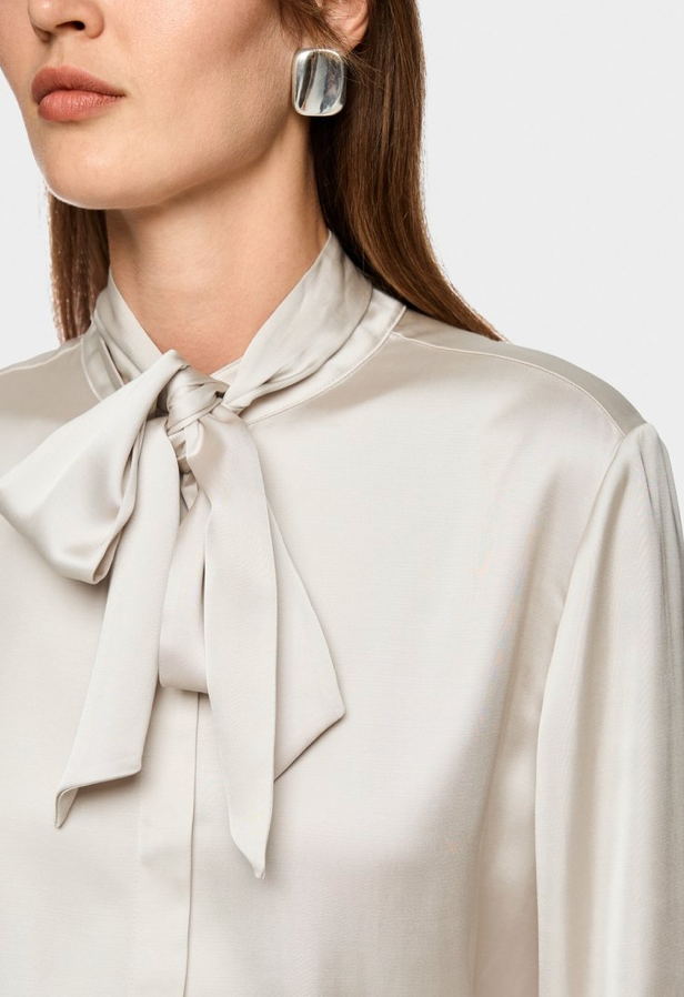 Marc Cain \ ZC 51.20 W25 Blouse Smoke