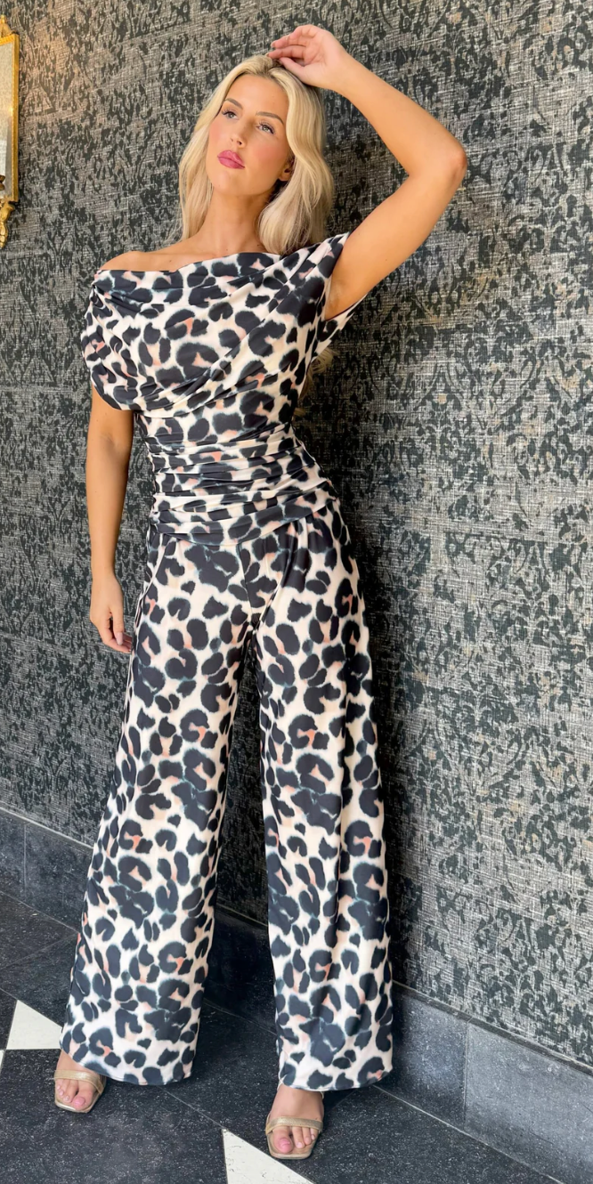 Atom > Carbon Jumpsuit Animal Print